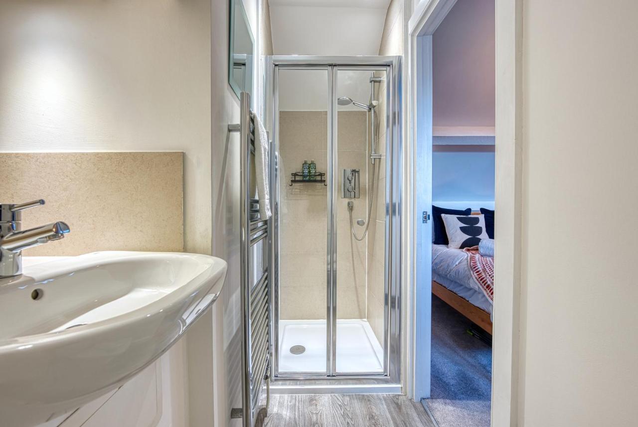 Ashcroft Loft: 3-bedroom With Balcony Cirencester