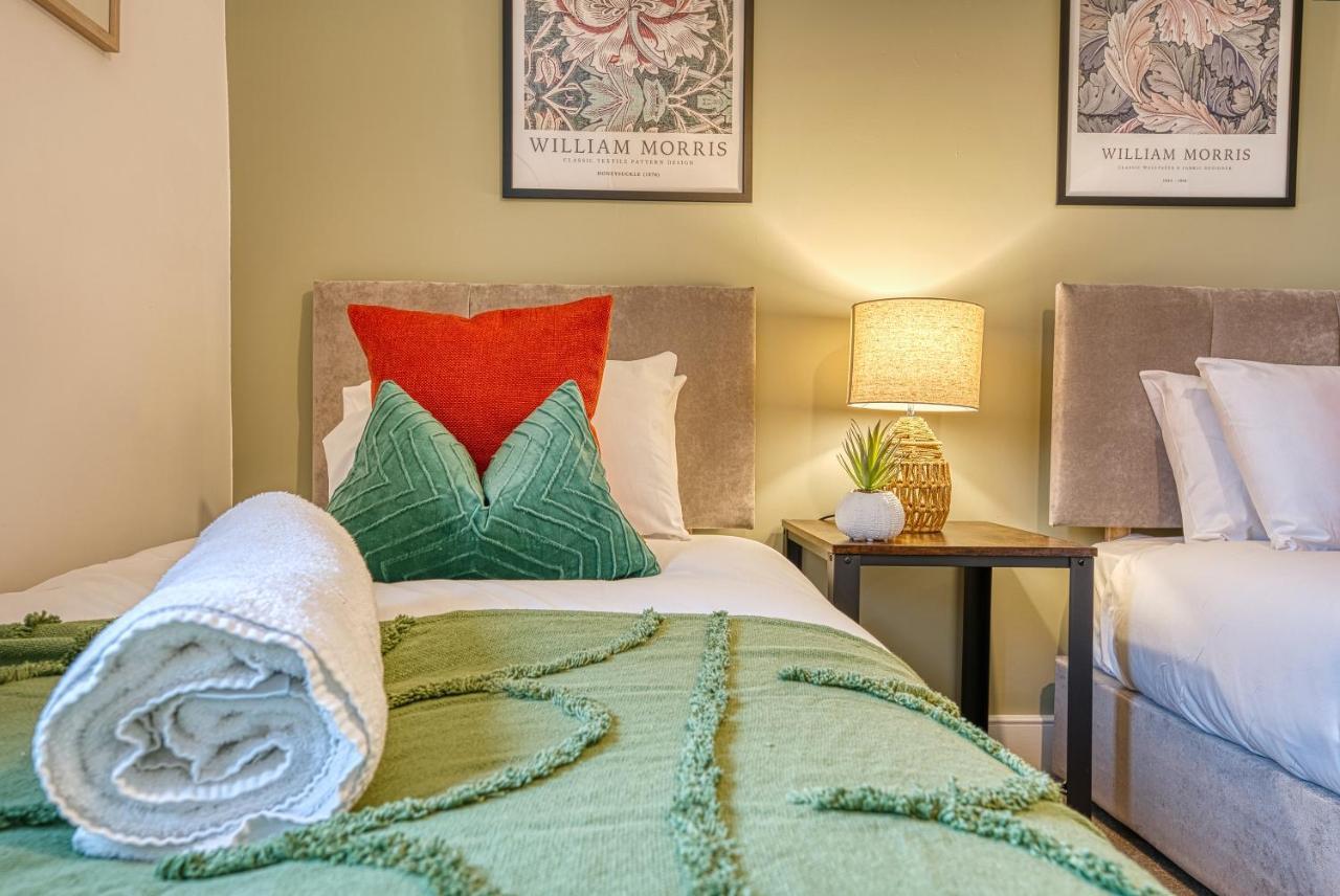 Apartment Ashcroft Loft: 3-bedroom With Balcony *