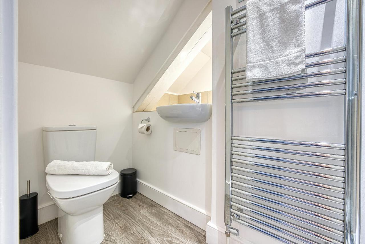 Apartment Ashcroft Loft: 3-bedroom With Balcony *
