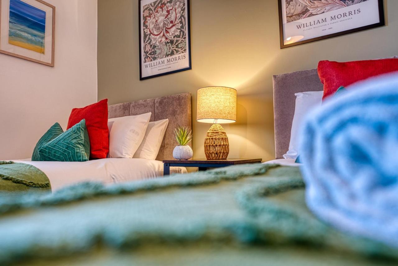 Ashcroft Loft: 3-bedroom With Balcony Cirencester